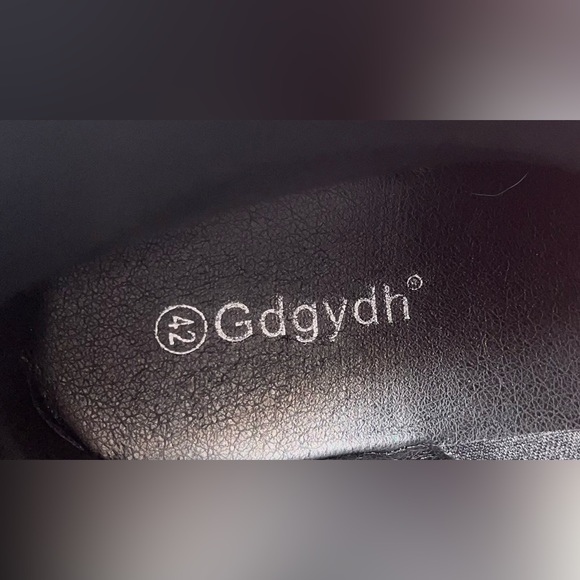 Black Shiny Vegan Leather Boots With Wings - Picture 4 of 6